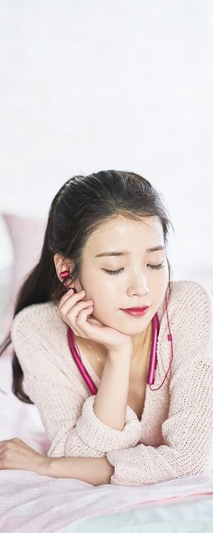  160427 IU（アイユー） for Sony Site Update