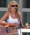 Taylor Swift  - taylor-swift photo