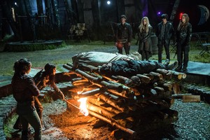  The 100 "Demons" (3x12) promotional picture