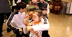 up10tion being adorable with kids ♡