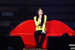  151121 iu 'CHAT-SHIRE' konser in Seoul Olympic Hall