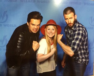  Sebastian and Chris with a Фан