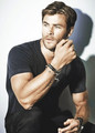 Chris Hemsworth  - hottest-actors photo