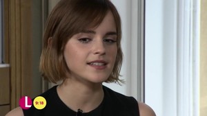  Emma Watson on Lorraine mostrar