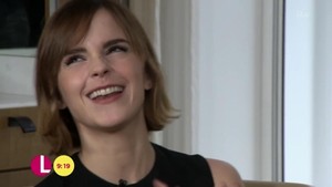  Emma Watson on Lorraine Zeigen