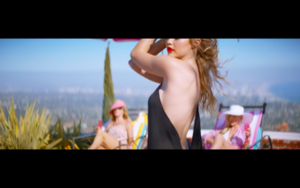  Gigi in Calvin Harris' How Deep Is Your প্রণয় সঙ্গীত Video