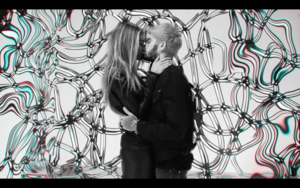  Gigi in Zayn's Pillowtalk সঙ্গীত Video