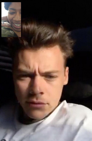  Harry Styles facetime with a 粉丝