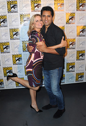  Kim Dickens and Cliff Curtis at AMC s Fear The Walking Dead Panel