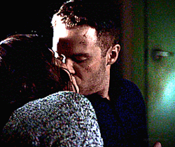 Fitz-Simmons kiss