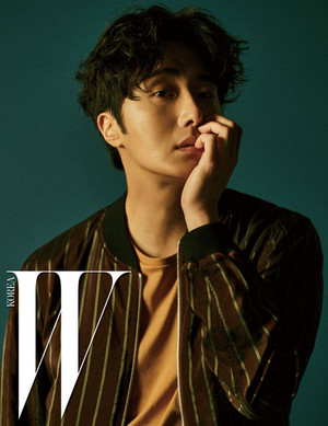 GETTING REAL WITH JUNG IL WOO FOR SEPTEMBER W KOREA