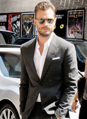  Jamie Dornan spotted outside Colbert mostra on August, 04 (x)