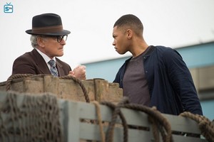  Legends of Tomorrow - Episode 2.01 - Out of Time - Promo Pics
