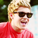 Live While We're Young  - one-direction icon