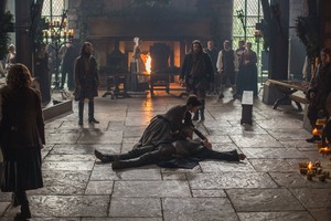  Outlander "By The Pricking of My Thumbs" (1x10) promotional picture