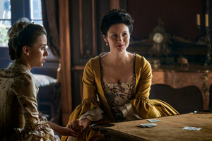 Outlander "Useful Occupations and Deceptions" (2x03) promotional picture