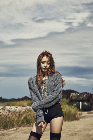 Song Ji Eun  "Bobby Doll" Teaser Images