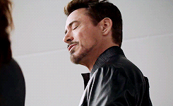  Tony Stark/Iron Man in Captain America: Civil War (2016).