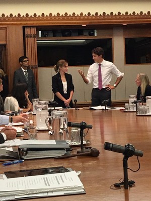  Emma Watson met Justin Trudeau today in Ottawa, Canada [September 28, 2016]