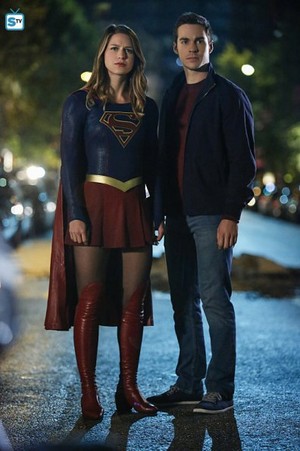Supergirl - Episode 2.06 - Changing - Promo Pics