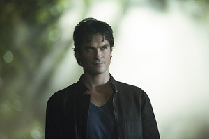  TVD 8x01 ''Hello Brother''- Promotional fotos