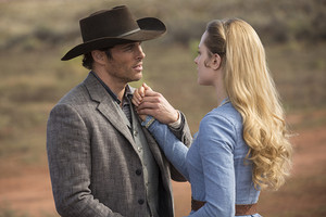  Westworld "The Stray" (1x03) promotional picture
