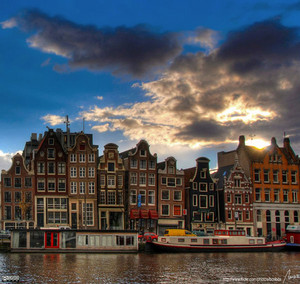  Amsterdam.