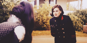  Regina and The क्वीन