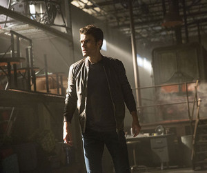  TVD 8x03 ''You Decided That I Was Worth Saving'' Promotionals
