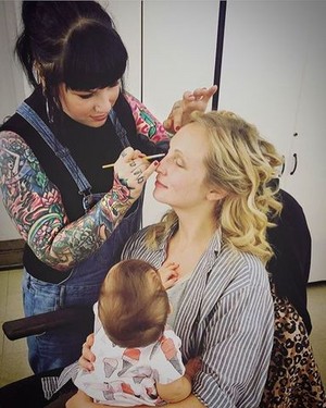  TVD 8x08 ''We Have History Together'' BTS Candice