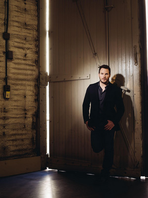  Chris Pratt - Casey سالن, کوٹنا Photoshoot - June 2015