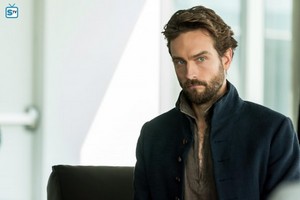  Sleepy Hollow - Episode 4.03 - Heads of State - Promo Pics