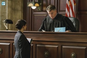  Chicago Justice - Episode 1.04 - Judge Not - Promotional foto's