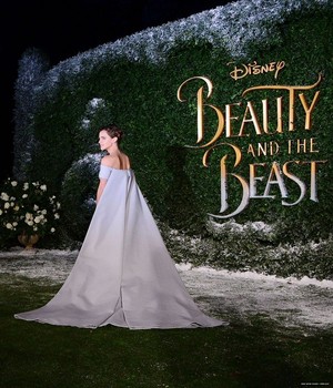  Emma Watson at the 伦敦 premiere of 'Beauty and the Beast'