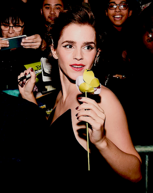  Emma at World Premiere of BATB in L.A.
