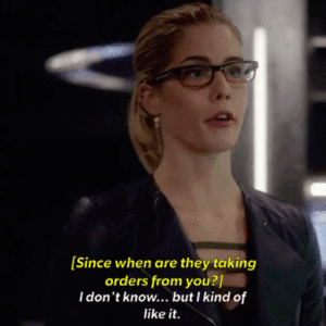  Felicity Smoak in 5x10 ‘Who Are You’