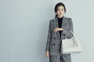  LEE BO YOUNG FOR 2017 S/S BE_GE HANDBAGS
