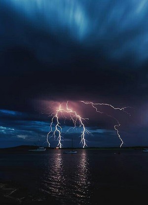  Lightning