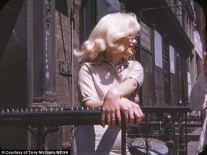  Never-before-seen pictures of MM