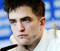 Robert at press conference for The Lost City of Z - robert-pattinson photo