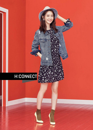  YOONA DOES ’80’S LOOK IN SPRING ADS FOR H: CONNECT