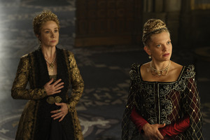  Reign "Hanging Swords" (4x07) promotional picture