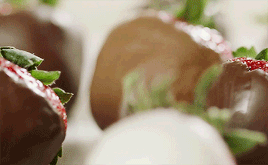  chocolat covered strawberries