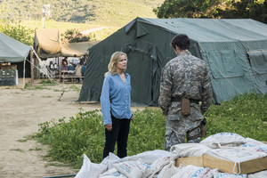  Fear The Walking Dead “The Unveiling” (3x07) promotional picture