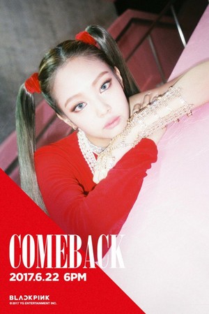  Jennie is a red and goud goddess in individual teaser image for Black Pink's comeback!