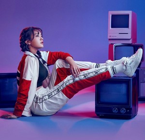  Jeon Somi for Reebok Classic's 'Back to the 90's CLUB C'