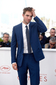 Robert at Cannes 2017 - robert-pattinson photo