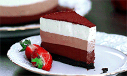  Triple Chocolate mousse Cake