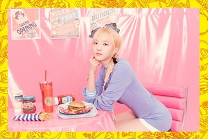  ELRIS 2nd Mini Album 'Color Crush' Concept photo - Hyeseong