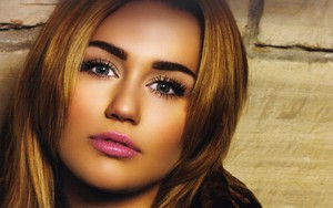 Miley Cyrus Wallpaper 